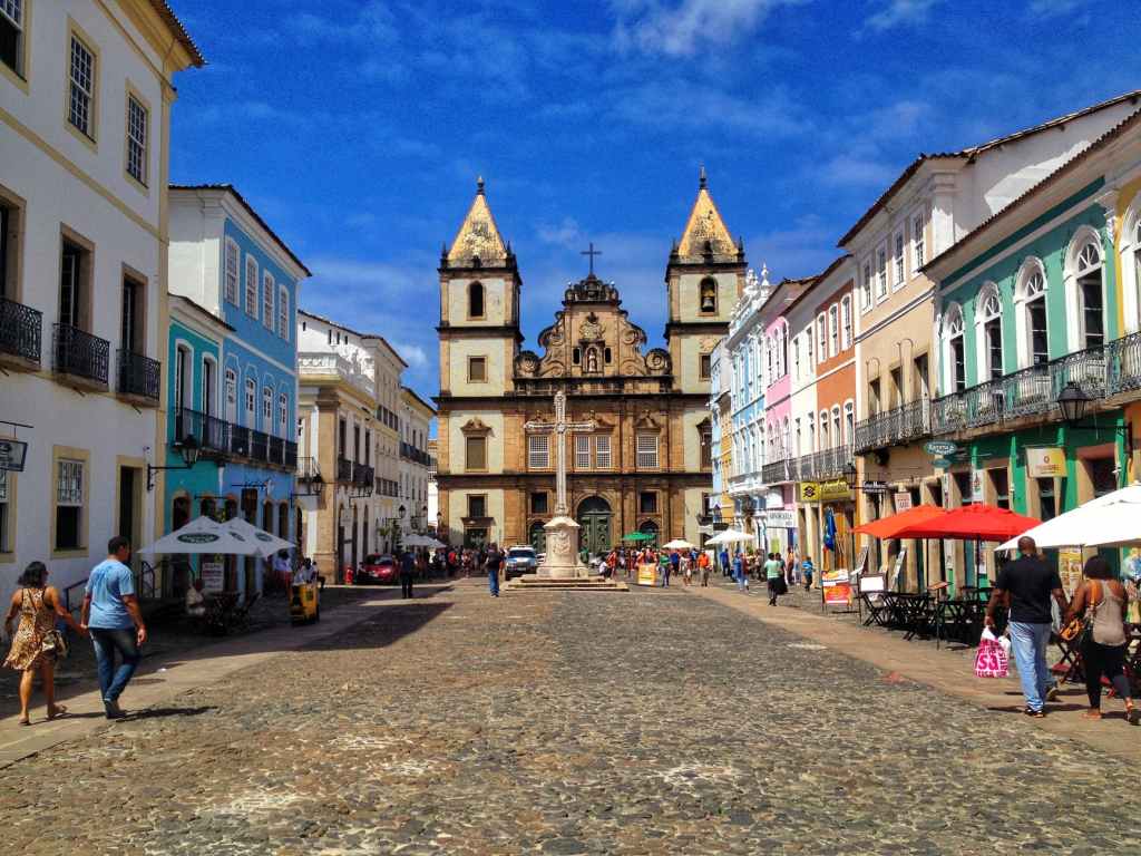 Tremor de 4.6 causa avarias e assusta moradores na&nbsp;Bahia