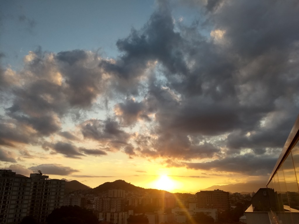 Levem e deixem&nbsp;esperança!