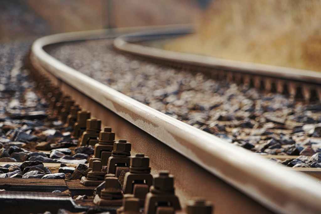 Estudo indica união da ferrovia com o agronegócio para desenvolver o país